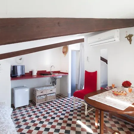 Estate4home - La Casa Di Silvia E Luca Sant'Agnello